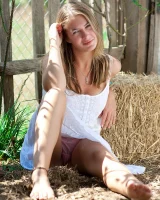 Abby Winters - 03-shelley003