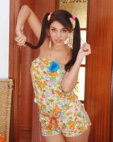 Showy Beauty - 06-0007