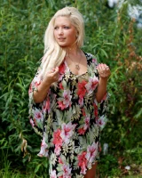 Showy Beauty - 03-0004